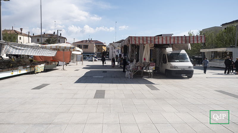 Questa immagine ha l'attributo alt vuoto; il nome del file è susegana-mercato-2-070421.jpg