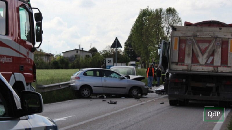 Questa immagine ha l'attributo alt vuoto; il nome del file è montebelluna-incidente-1-140521.jpg