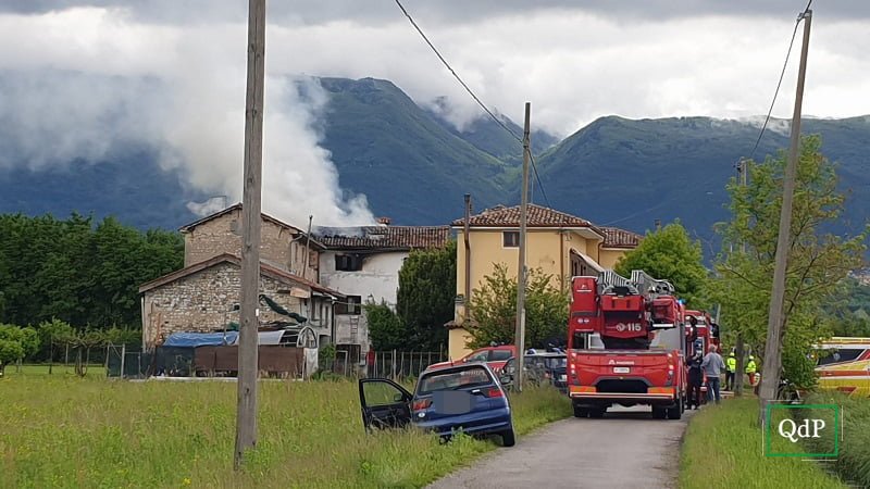 Questa immagine ha l'attributo alt vuoto; il nome del file è vittorio-incendio9-190521.jpg