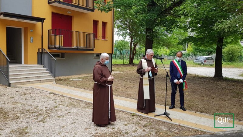 Questa immagine ha l'attributo alt vuoto; il nome del file è conegliano-alloggi3-180621.jpg