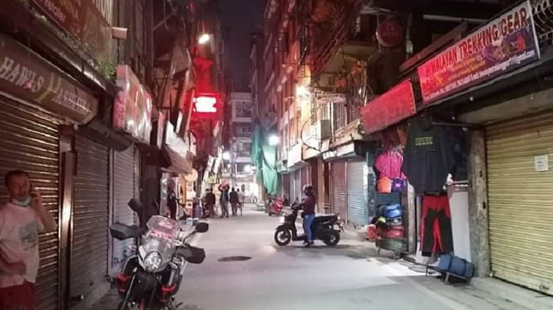 Questa immagine ha l'attributo alt vuoto; il nome del file è vittorio-nepal5-290821.jpg