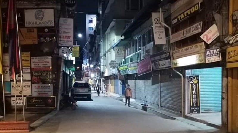 Questa immagine ha l'attributo alt vuoto; il nome del file è vittorio-nepal6-290821.jpg