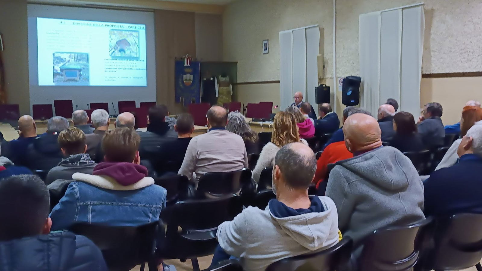 Venerdì la sala consiliare di Cornuda ha ospitato la presentazione del piano di riassetto forestale dell’ex Consorzio Boschivo tra i Comuni di Cornuda e Crocetta del Montello