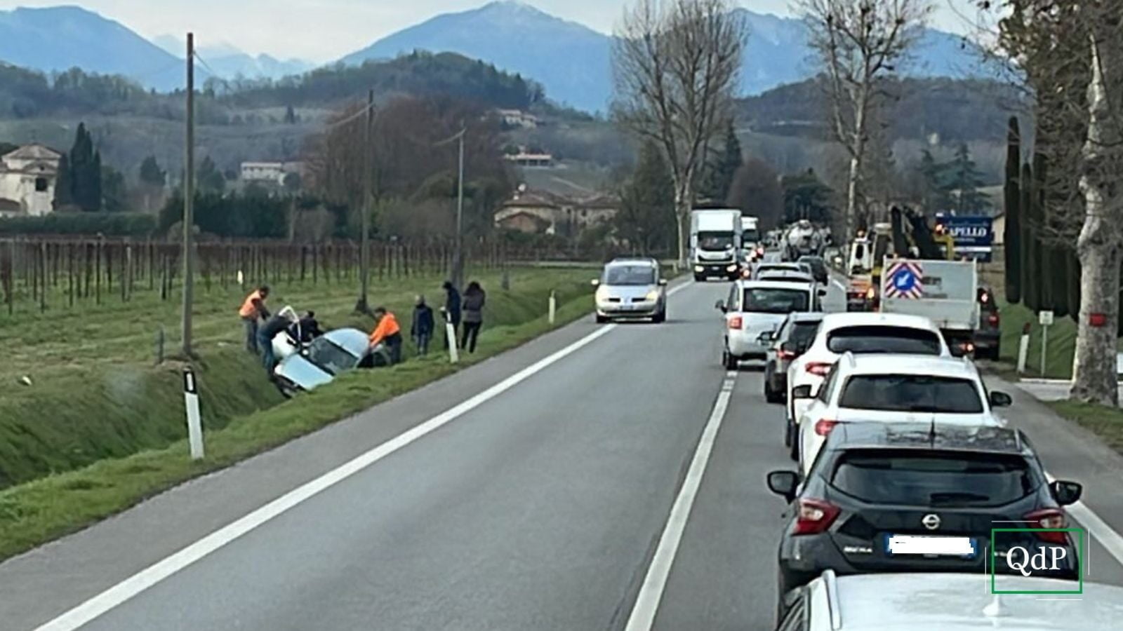 Traffico in tilt lungo la Pontebbana