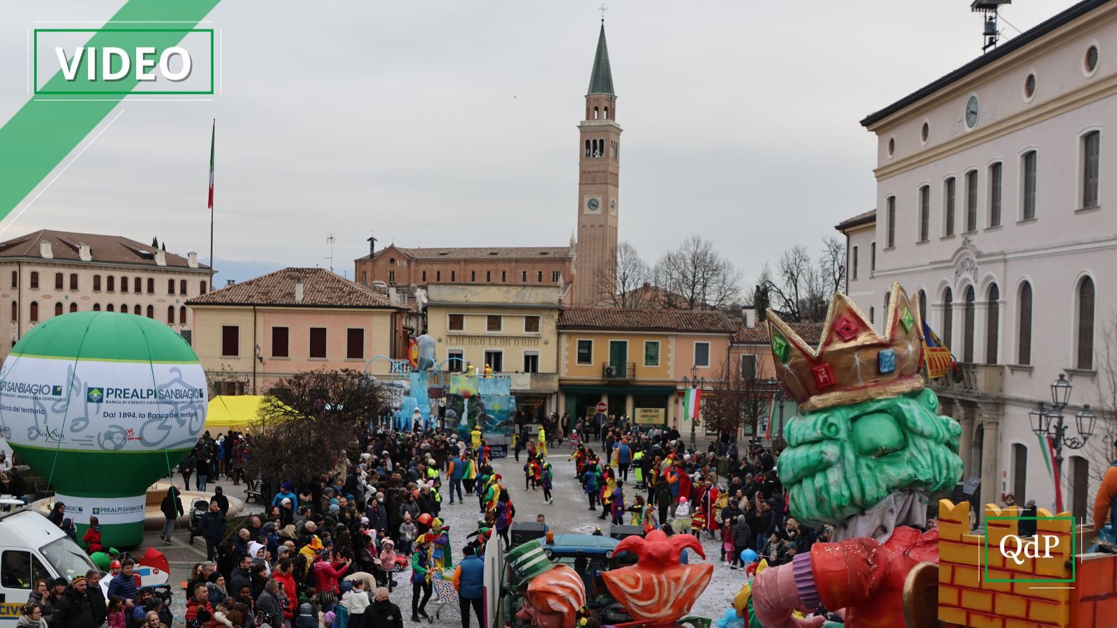 Bagno di folla a Pieve di Soligo per il carnevale