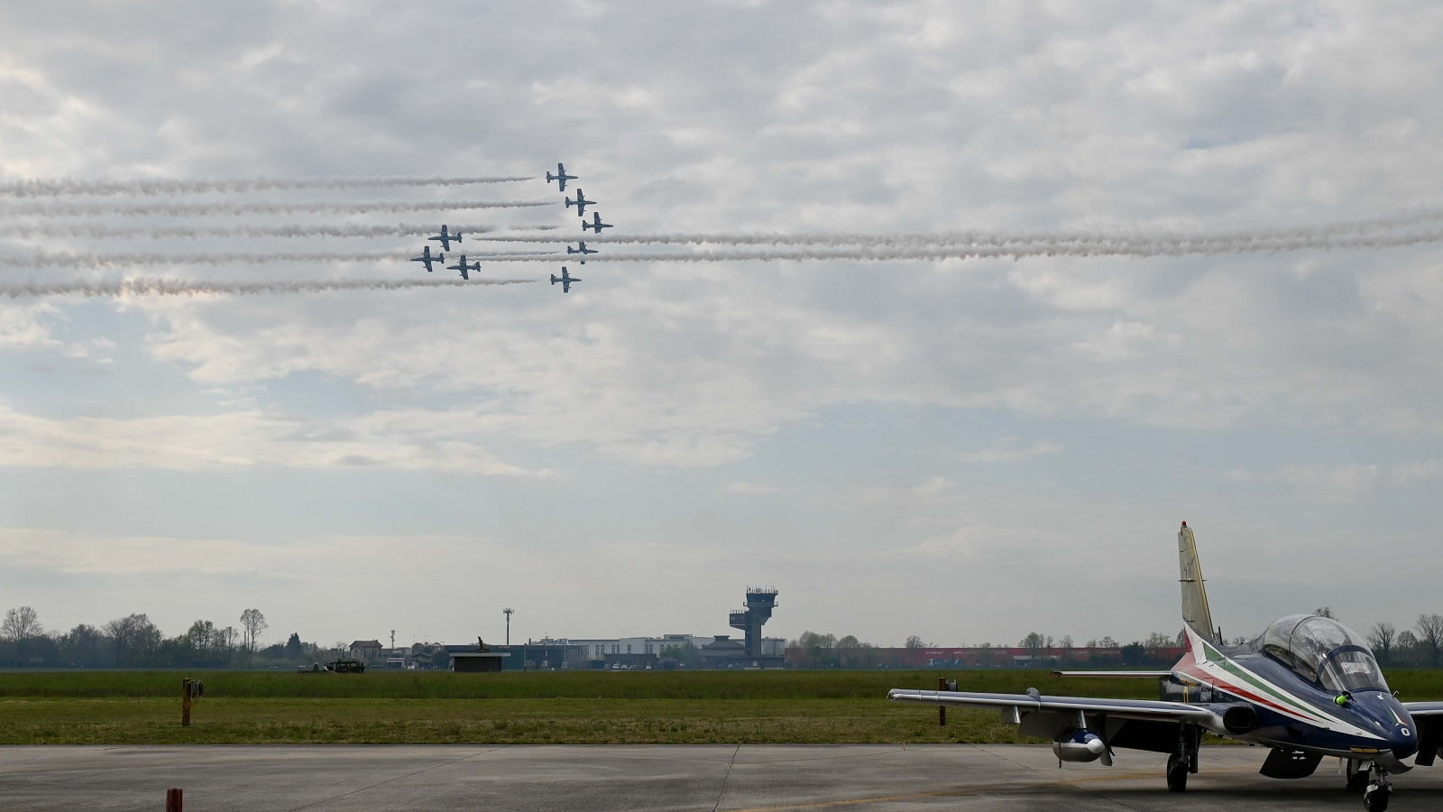 L'addestramento delle Frecce Tricolori