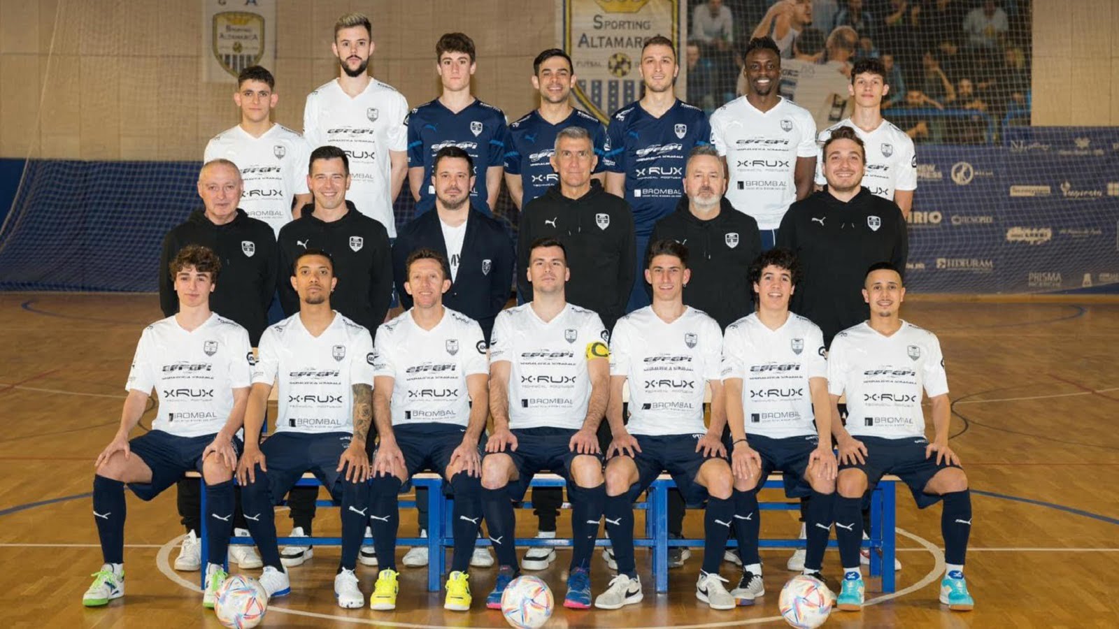 La prima squadra dello Sporting Altamarca