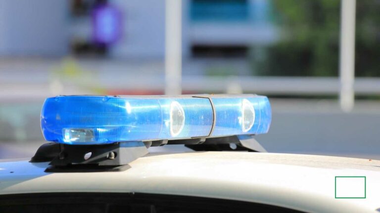Settimane di furti e rapine in "branco" a Pordenone, Polizia e Carabinieri arrestano cinque giovani