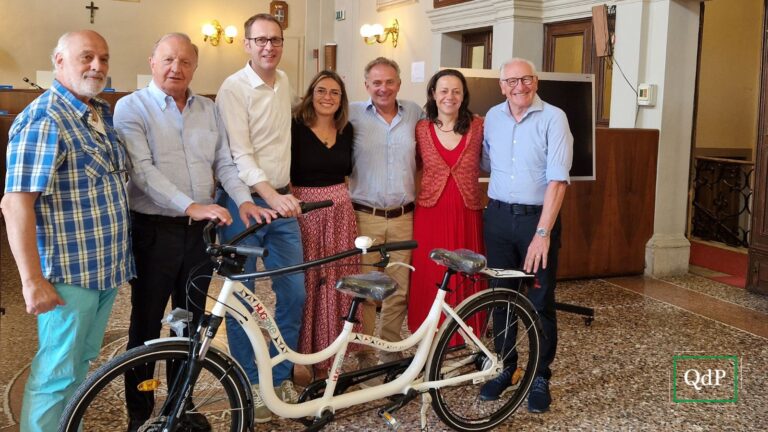 Una Hugbike - Bici degli abbracci per Kiev: il territorio unito per un'associazione a sostegno dell'autismo in Ucraina