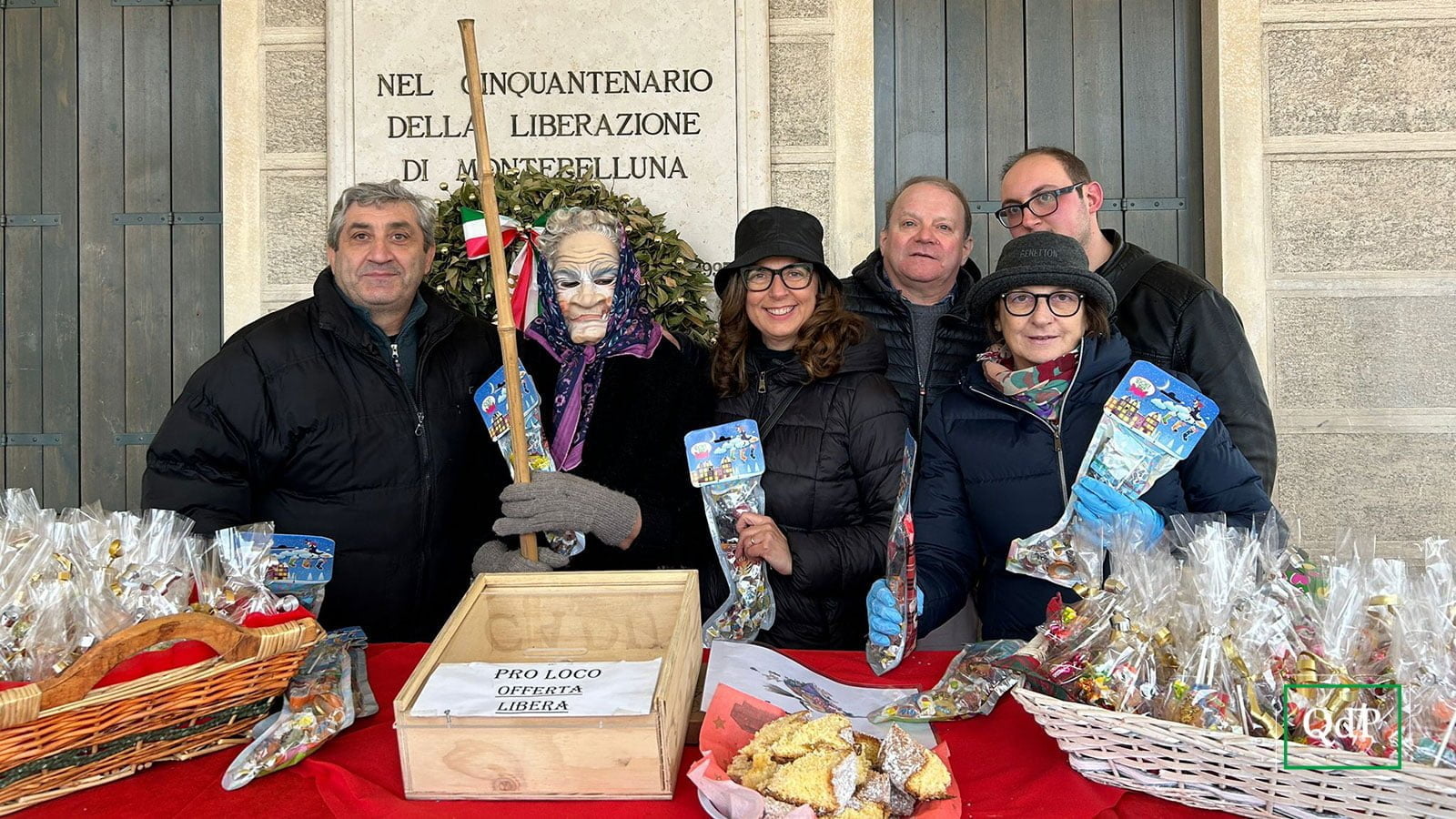 La Pro loco di Montebelluna assieme alla Befana