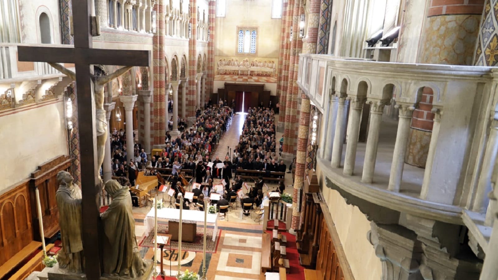 Una Collina di Libri, Cecilia Sala racconta storie di coraggio e