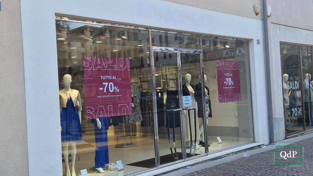 L'ex negozio Rinascimento in corso Vittorio Emanuele II