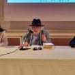Da sinistra, l'assessore Eleonora Sech, Maurizio Cucchi, Paolo Verri
